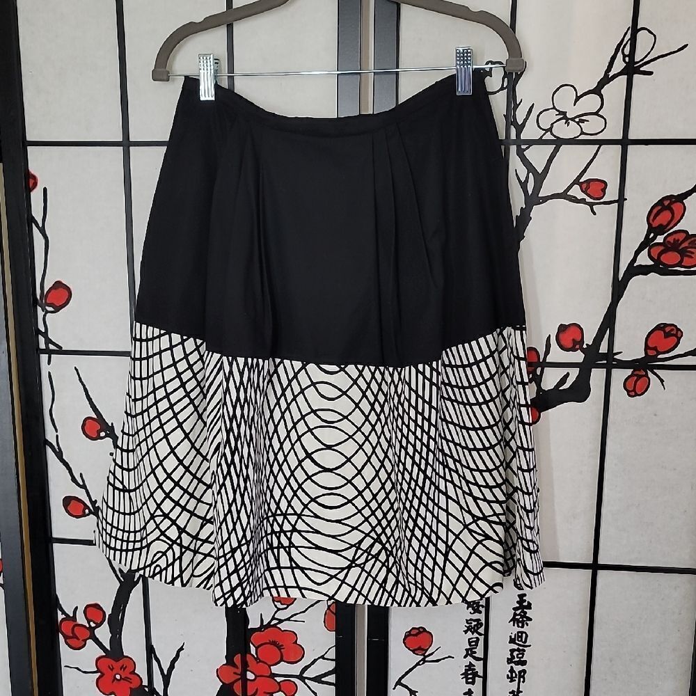 Max Mara Studio Italian Design Skirt